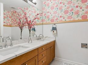 Undisclosed Address #8095046, Centennial CO 80015