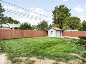 5401 Raritan Way, Denver CO 80221