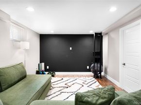 5401 Raritan Way, Denver CO 80221