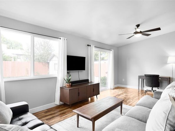 5401 Raritan Way, Denver CO 80221