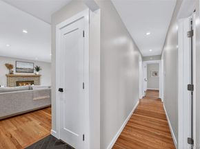 3075 S Holly Place, Denver CO 80222