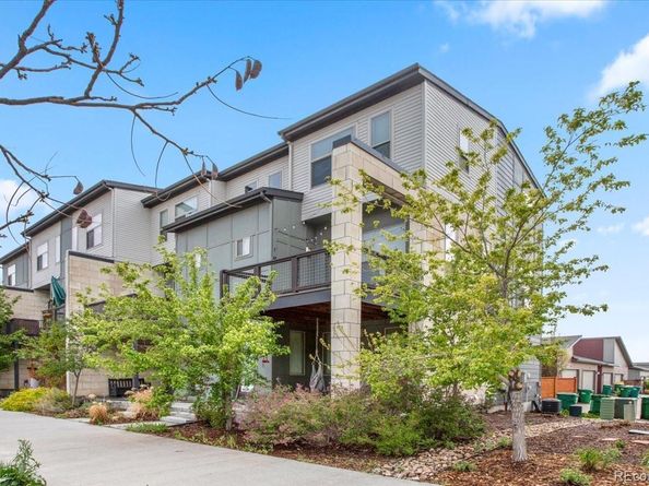 2521 Moline Street, Aurora CO 80010