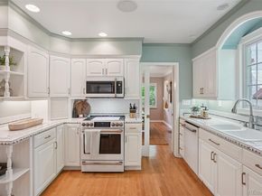 5530 E 6th Avenue Parkway, Denver CO 80220