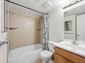 1885 S Quebec Way A18, Denver CO 80231