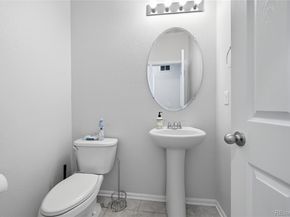4860 S Picadilly Court, Aurora CO 80015