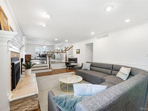 Undisclosed Address #1872669, Centennial CO 80112