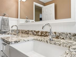 Undisclosed Address #1872669, Centennial CO 80112