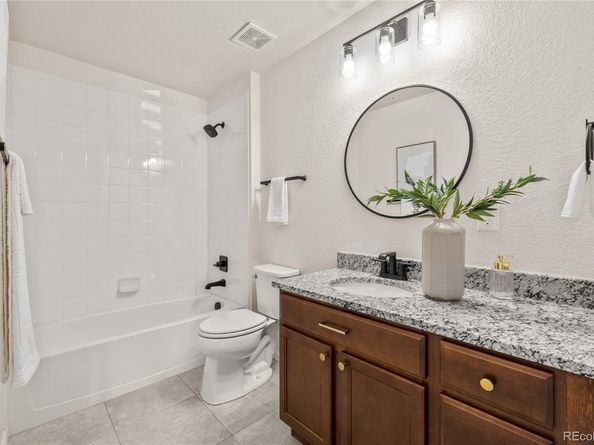 15195 E 16th Place 104, Aurora CO 80011