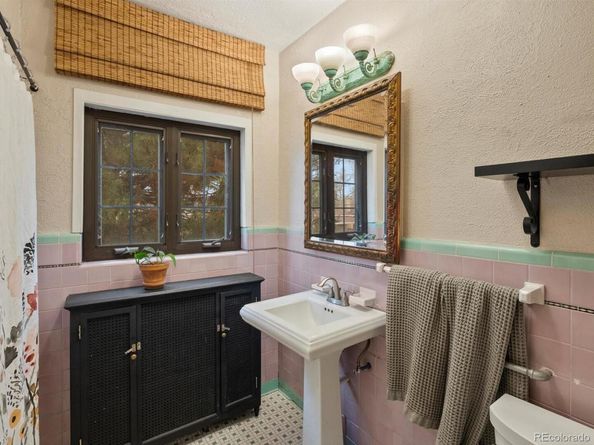 2646 Colorado Boulevard, Denver CO 80207