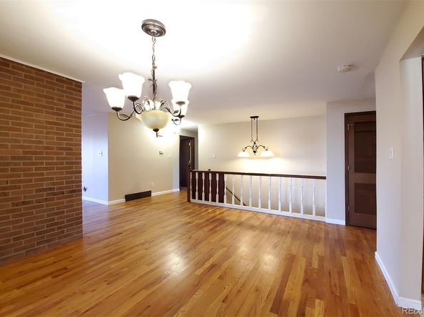 8542 W 10th Avenue, Lakewood CO 80215