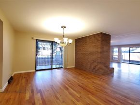 8542 W 10th Avenue, Lakewood CO 80215