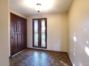 8542 W 10th Avenue, Lakewood CO 80215