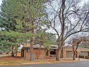 8542 W 10th Avenue, Lakewood CO 80215