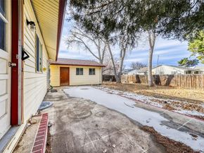 1168 Nucla Street, Aurora CO 80011