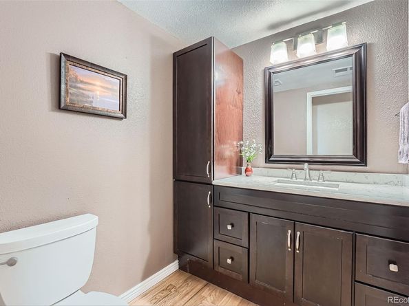 3752 S Helena Way, Aurora CO 80013