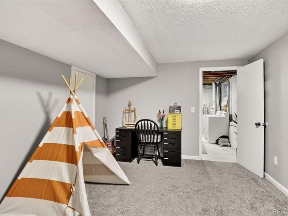 16955 E Progress Circle S, Centennial CO 80015