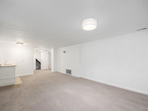1401 Rosemary Street, Denver CO 80220