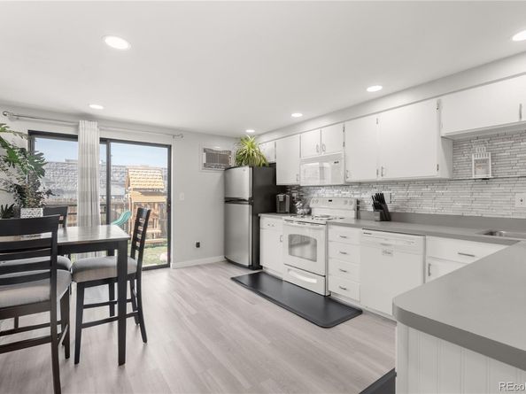 9850 W Stanford Avenue D, Littleton CO 80123