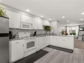 9850 W Stanford Avenue D, Littleton CO 80123