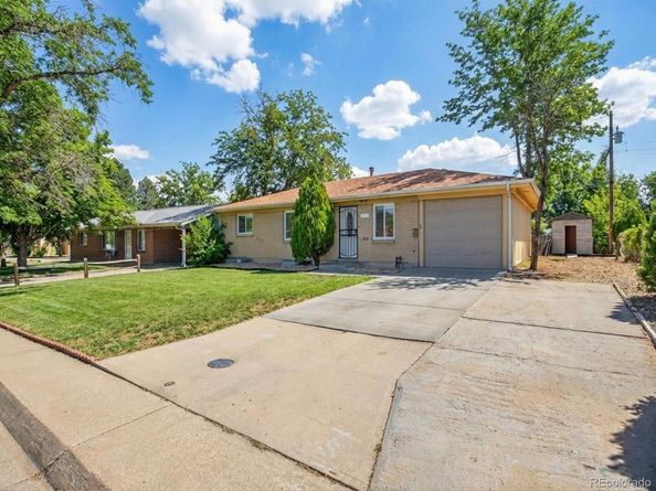 950 Jamaica Street, Aurora CO 80010