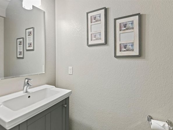 6784 Navajo Street, Denver CO 80221