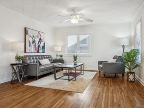 2877 S Logan Street, Englewood CO 80113