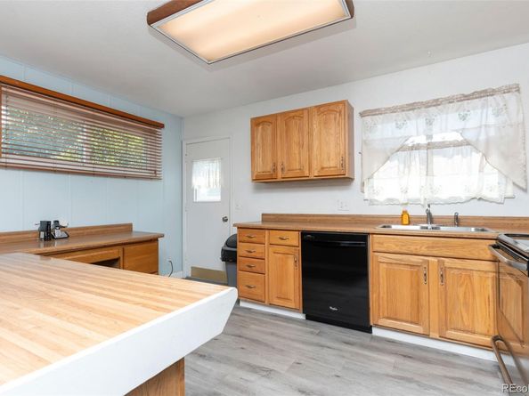 9727 Clayton Circle, Thornton CO 80229