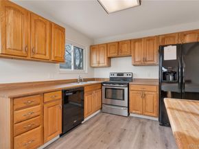 9727 Clayton Circle, Thornton CO 80229