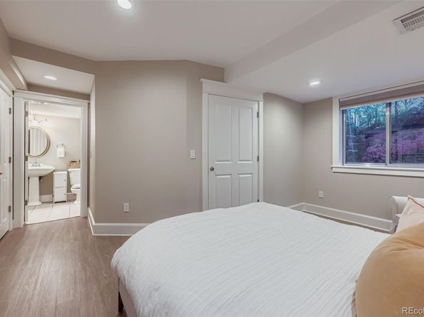 1050 E 7th Avenue, Denver CO 80218