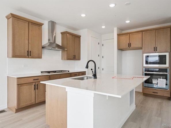 9227 Truckee Court, Commerce City CO 80022