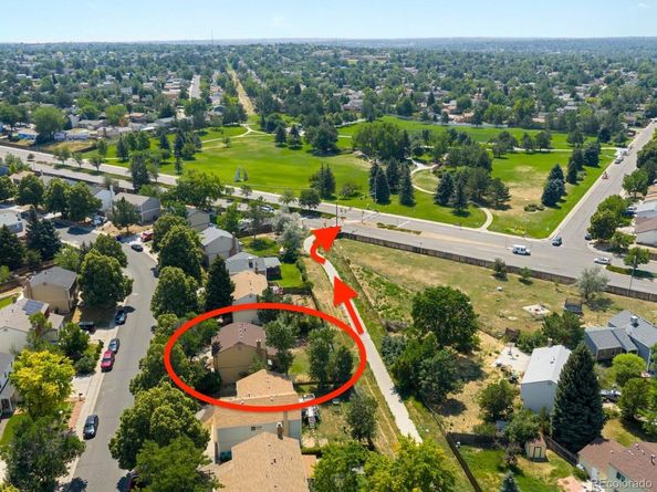 1039 S Lewiston Way, Aurora CO 80017