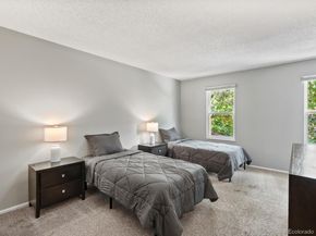 1039 S Lewiston Way, Aurora CO 80017
