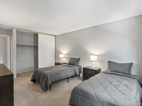 1039 S Lewiston Way, Aurora CO 80017
