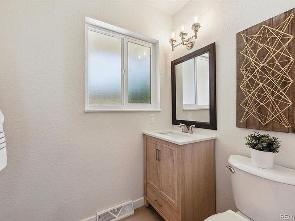 2931 S Sidney Court, Denver CO 80231