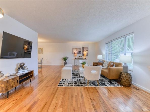 569 S Field Court, Lakewood CO 80226