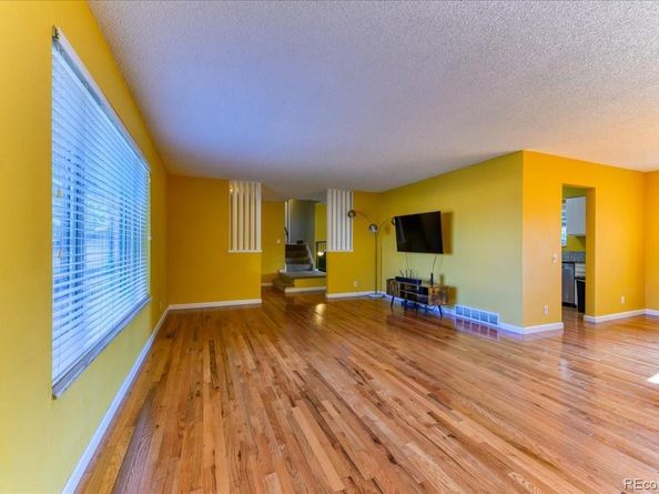 569 S Field Court, Lakewood CO 80226