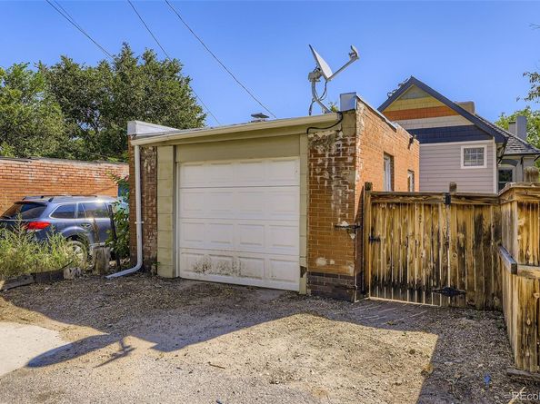 857 S Grant Street, Denver CO 80209