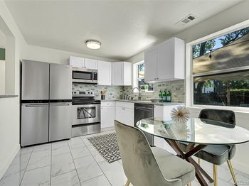 3011 Grape Street