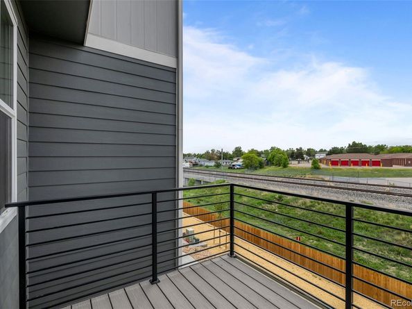 2736 W 68th Avenue, Denver CO 80221