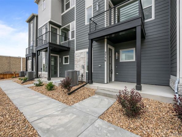 2736 W 68th Avenue, Denver CO 80221