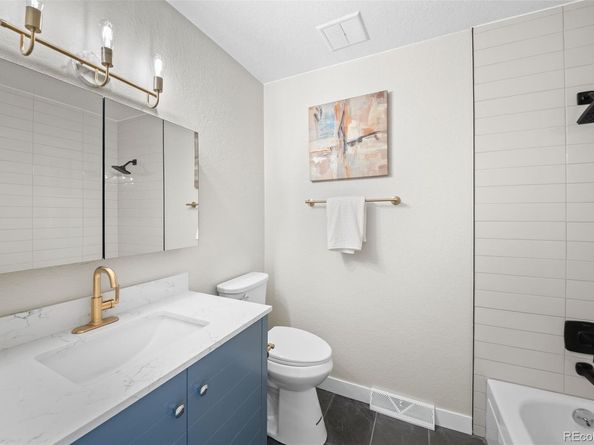 1825 S Zang Court, Lakewood CO 80228