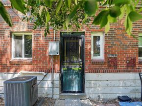 1424 Galena Street, Aurora CO 80010