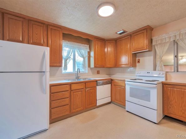 6916 Fern Drive, Denver CO 80221