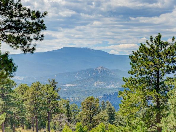 24376 Currant Drive, Golden CO 80401