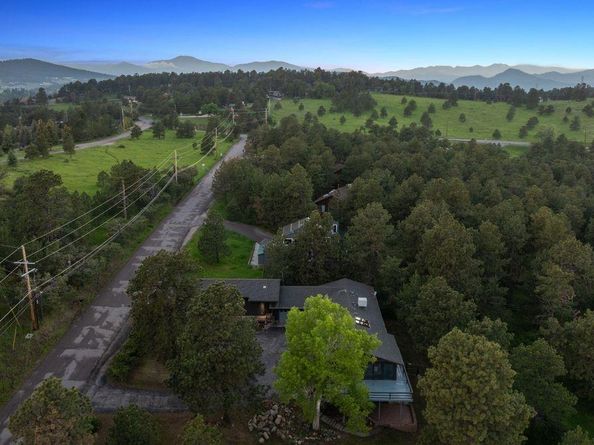 21859 Grandview Avenue, Golden CO 80401
