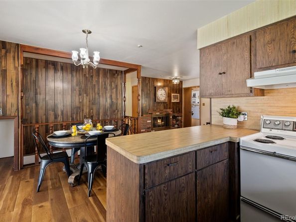 1150 W Radcliff Avenue, Englewood CO 80110