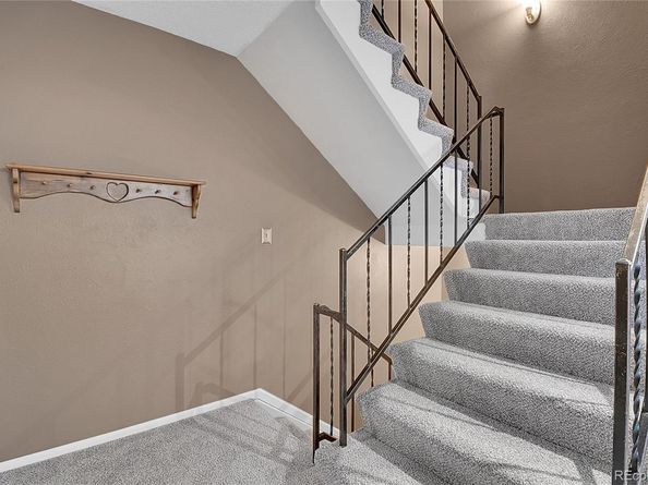7196 W Portland Avenue, Littleton CO 80128