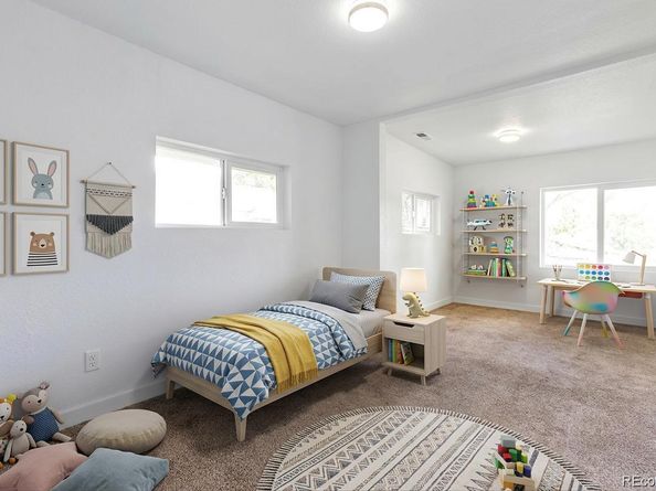 1542 Yosemite Street, Denver CO 80220