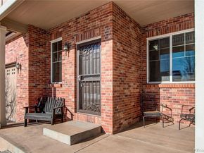 6842 S Algonquian Court, Aurora CO 80016