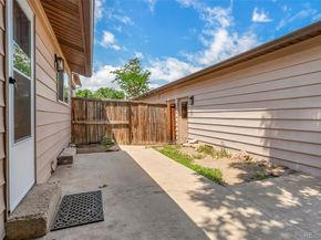 16055 E Ithaca Place E, Aurora CO 80013